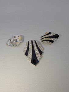 Avon 1980s Art Deco Clip On Earring and Pendant Set