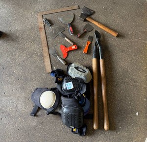 Knee pads, Angle, Pincher, Scrappers etc.