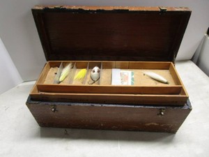 Vintage Duc-Em Life Time Tackle Box