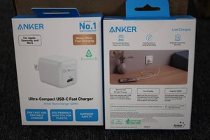 2 ANKER Ultra Compact USB-C Fast Ch...
