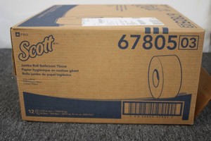 Scott 12ct Jumbo Rolls of Bathroom ...