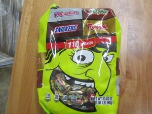 110 Mini candy bar assortment...