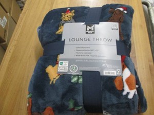 Plush lounge throw...