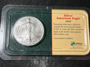 2004 AMERICAN SILVER EAGLE ONE TROY OZ .999 FINE SILVER IN CASE