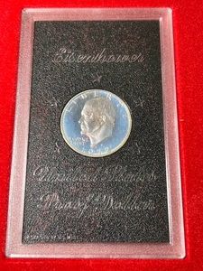 1972-S US SILVER EISENHOWER DOLLAR IN CASE
