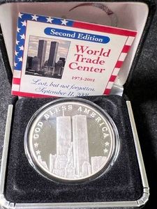 ONE TROY OZ .999 FINE SILVER WORLD TRADE CENTER ROUND IN BOX