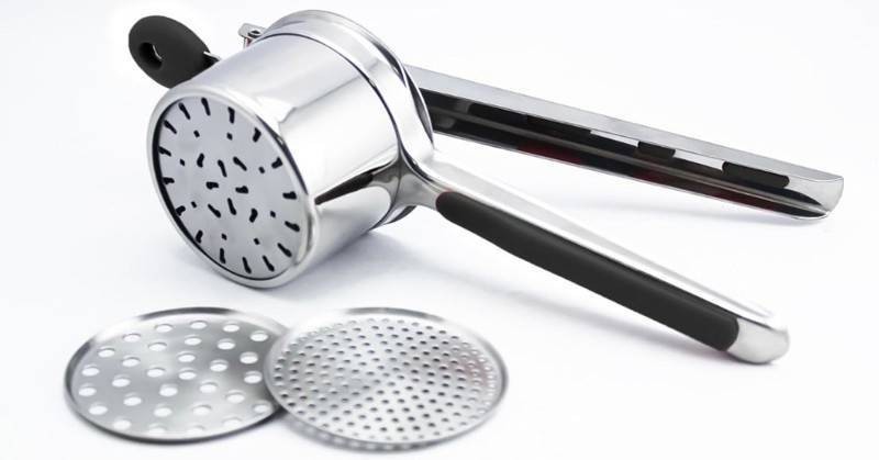 Bellemain 15 Oz Large Potato Ricer & Masher, Heavy-Duty Stainless Steel with 3 Interchangeable Discs - Brand New