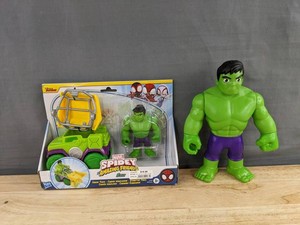 Disney Junior Marvel Hulk Smash Truck & Hulk Figure, 9 - Brand New