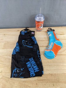 NFL Carolina Panthers Scarf, Miami Dolphins Socks & Cleveland Browns Rookie of the Year Tumbler - Brand New