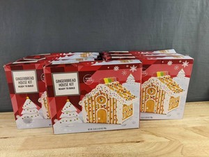 Gingerbread House Kits, 7 Total - Brand New