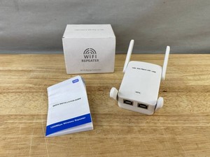 Wi-Fi Repeater Range Extender 1200Mbps - Brand New