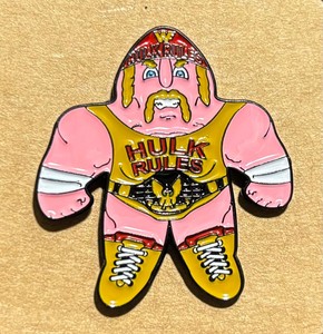 Hulk Hogan WWE Wrestling Enamel Hulk Rules WWF Pin - Brand New
