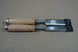 2 Wood Chisels - 24 & 18mm