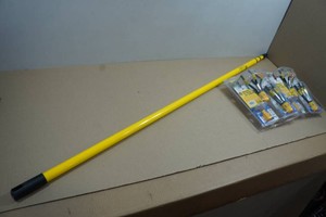 Light Bulb Changing Kit with Extra Head