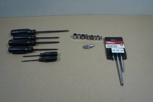 Craftsman Screwdrivers and 14 Drive Tools