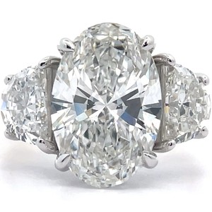 Stunning 7.00 Carat Diamond Oval & Trapezoid Three-Stone Ring in 14k Yellow Gold w Report $8,750 Retail VIDEO