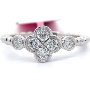 0.45 Carat Diamond Four-Leaf Petal Flower Cluster Twisted Rope Ring VIDEO