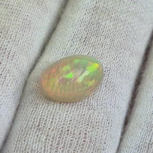 3.80 Carat Natural Welo Opal Retail Value $380 VIDEO
