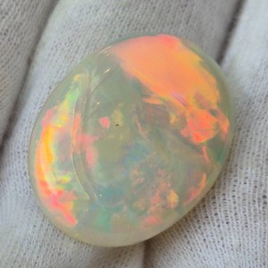 24.14 Carat Natural Welo Opal Retail Value $4,828 VIDEO