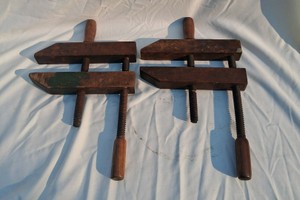 ANTIQUE, WOODWORKING, CLAMPS IN VERY NICE CONDITION
