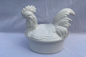 MARTHA STEWART VINTAGE STYLE ROOSTER, BAKING DISH