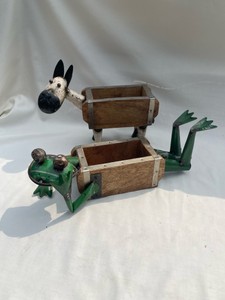 VINTAGE METAL ART WOODEN ANIMAL PLANTERS
