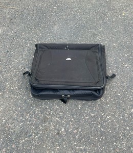 BRIGGS AND RILEY GARMENT BAG