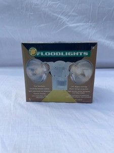 NEW OUTDOOR FLOOD LIGHT