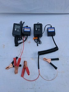 NEW PAIR OF CEN-TECH 0.5 AMP, 12 VOLT AUTOMATIC BATTERY MAINTAINER