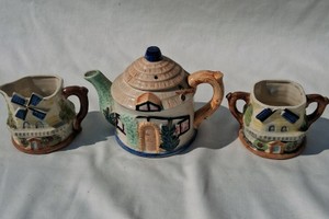 OCCUPIED JAPAN POTTERY, VERY COLLECTIBLE