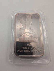 999 Fine Silver Bar 5 Troy Ounces Serial 075960