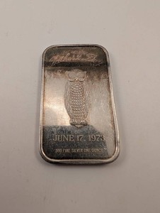 Fathers Day 1973 .999 Fine Silver Owl Bar One Ounce