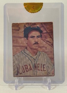 1943 Cuban Carlos Rodrugiez Vintage Baseball Card