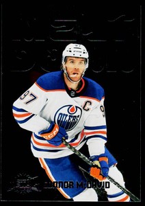Connor McDavid Metal Insert 2023-24 Melt Down Metal Universe #M25 Hockey Card