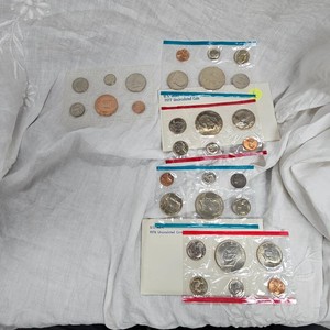 1976,1977 US Mint Set, UNC, P&D