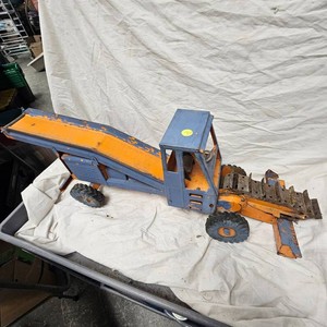 1960s Nylint Dirt Escavator 16, large