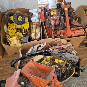1960s Structo Pressed Tractors, Doziers and Parts