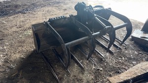 Bobcat 60 skid steer grapple
