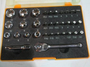 14in ratchet, socket and assorted ...