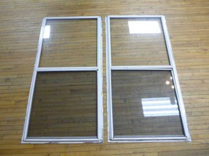 2 Aluminum Frame Windows with Screens