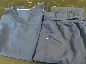 2 pc Set Scrubs size Small...