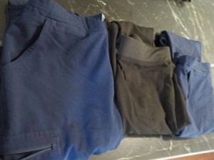 3 pc Scrubs size Med...