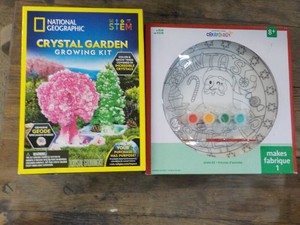 2 Craft Kits...