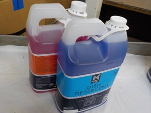 1 gallon Members Mark Dish Detergen...