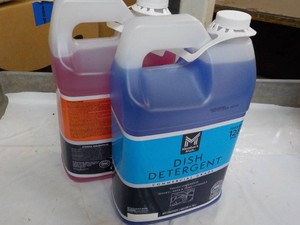 1 gallon Members Mark Dish Detergen...