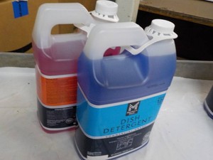 1 gallon Members Mark Dish Detergen...