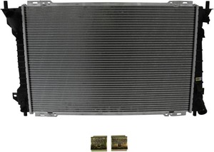 TRQ Radiator Aluminum Core 1 Row 27.5 in Core Compatible with 1998-2002 Ford Crown Victoria 1998-2005 Lincoln Town Car 1998-2005 Mercury Grand Marquis 2003-2004 Marauder