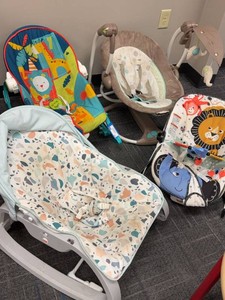 4 Assorted Baby Bouncers Infant Seats & Swing Mixed Brand Nursery Gear