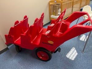 Angeles Bye-Bye Buggy 6-Seat Stroller - Lot of 1 Retails at $1,799