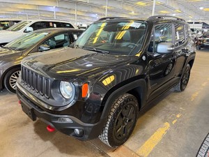 2017 Jeep Renegade Deserthawk Edition 4x4